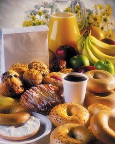 This image has an empty alt attribute; its file name is breakfast-photo-2.jpg